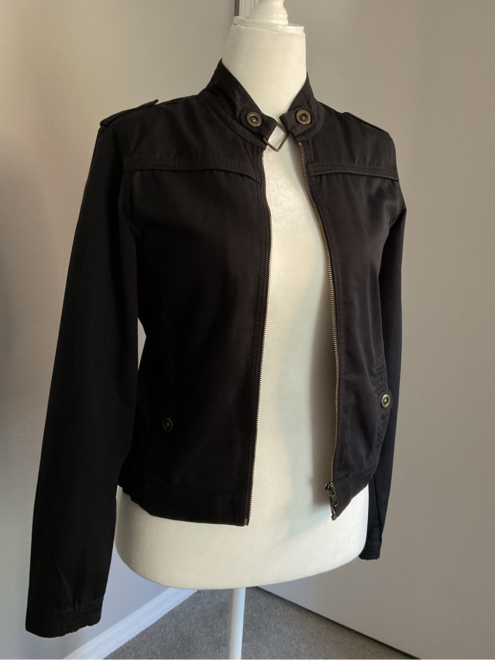 Volcom Classic Black Women's Zip-Front Jacket